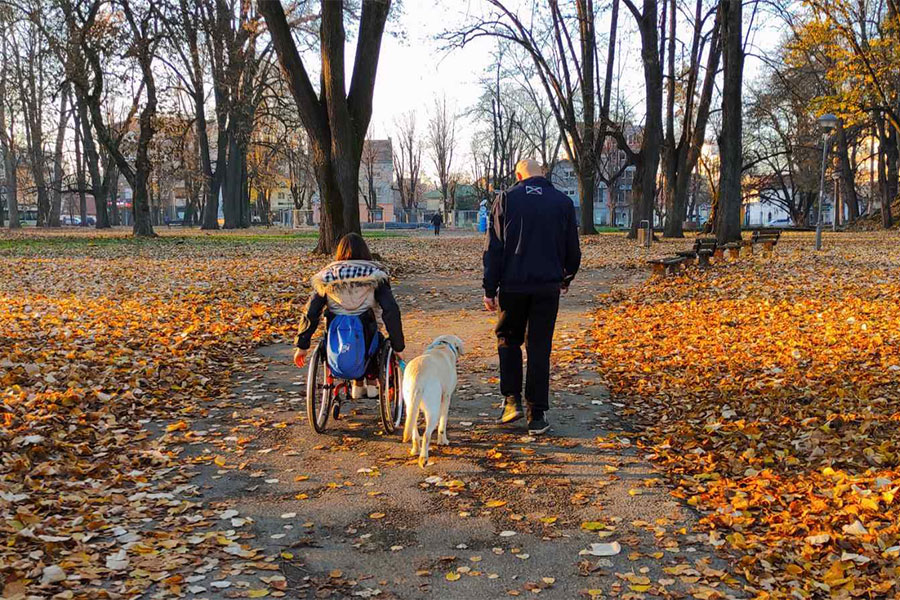 Biljana Nedić na treningu sa psom